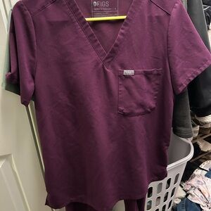 Figs Women’s Scrub Set in Deep Purple